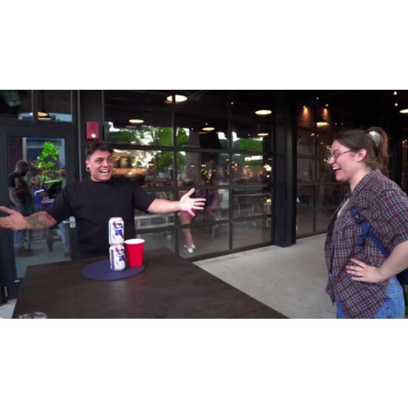 College Dropout di Juan Capill - Party Games College recensione e prezzo