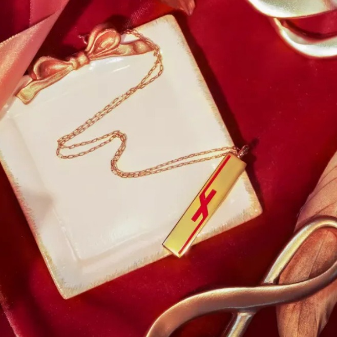 Collana con Ciondolo a Lettera - Party Games Simple recensione e prezzo